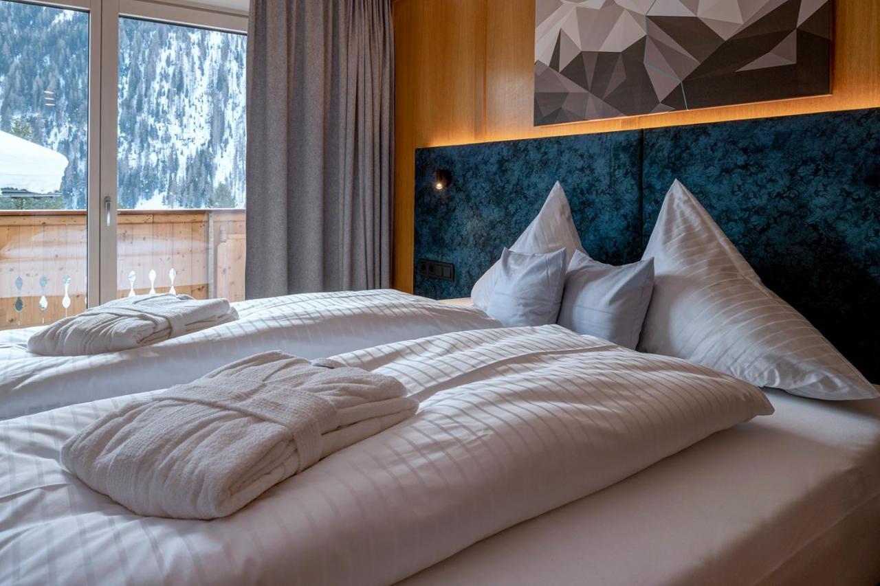 Das Unterrain Lifestyle Hotel Sankt Jakob in Defereggen Exterior foto